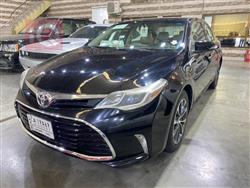 تويوتا أفالون